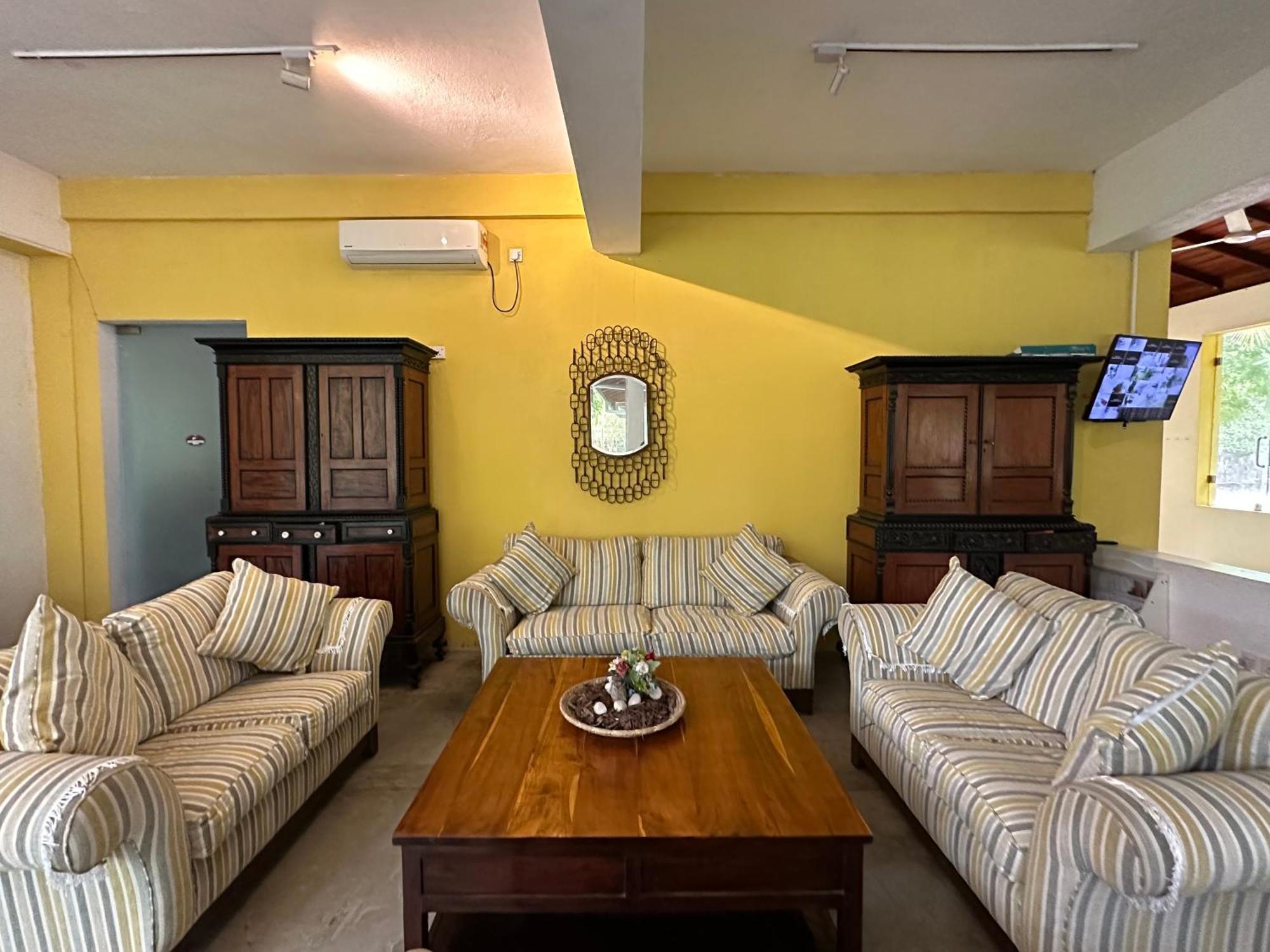 Amaluna Resorts Negombo Exterior photo