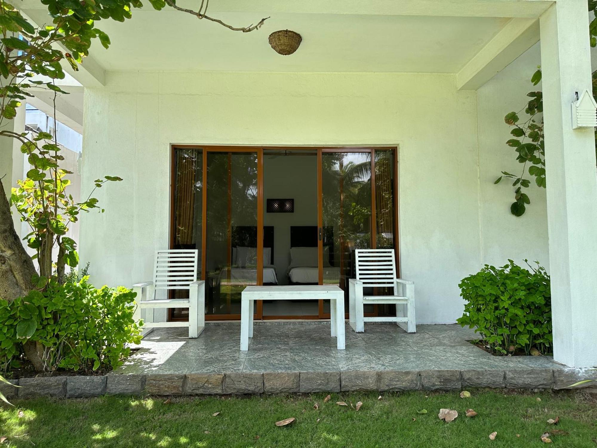Amaluna Resorts Negombo Exterior photo