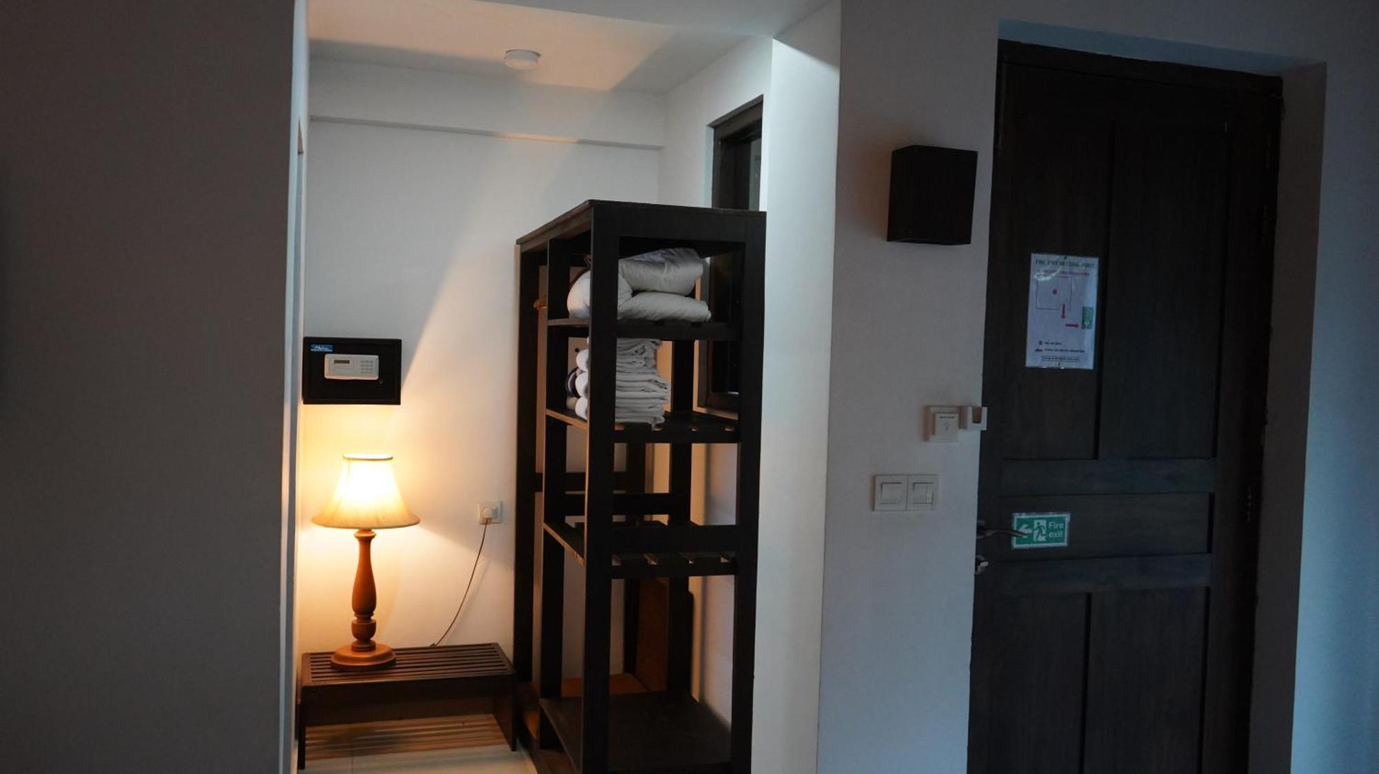 Amaluna Resorts Negombo Exterior photo
