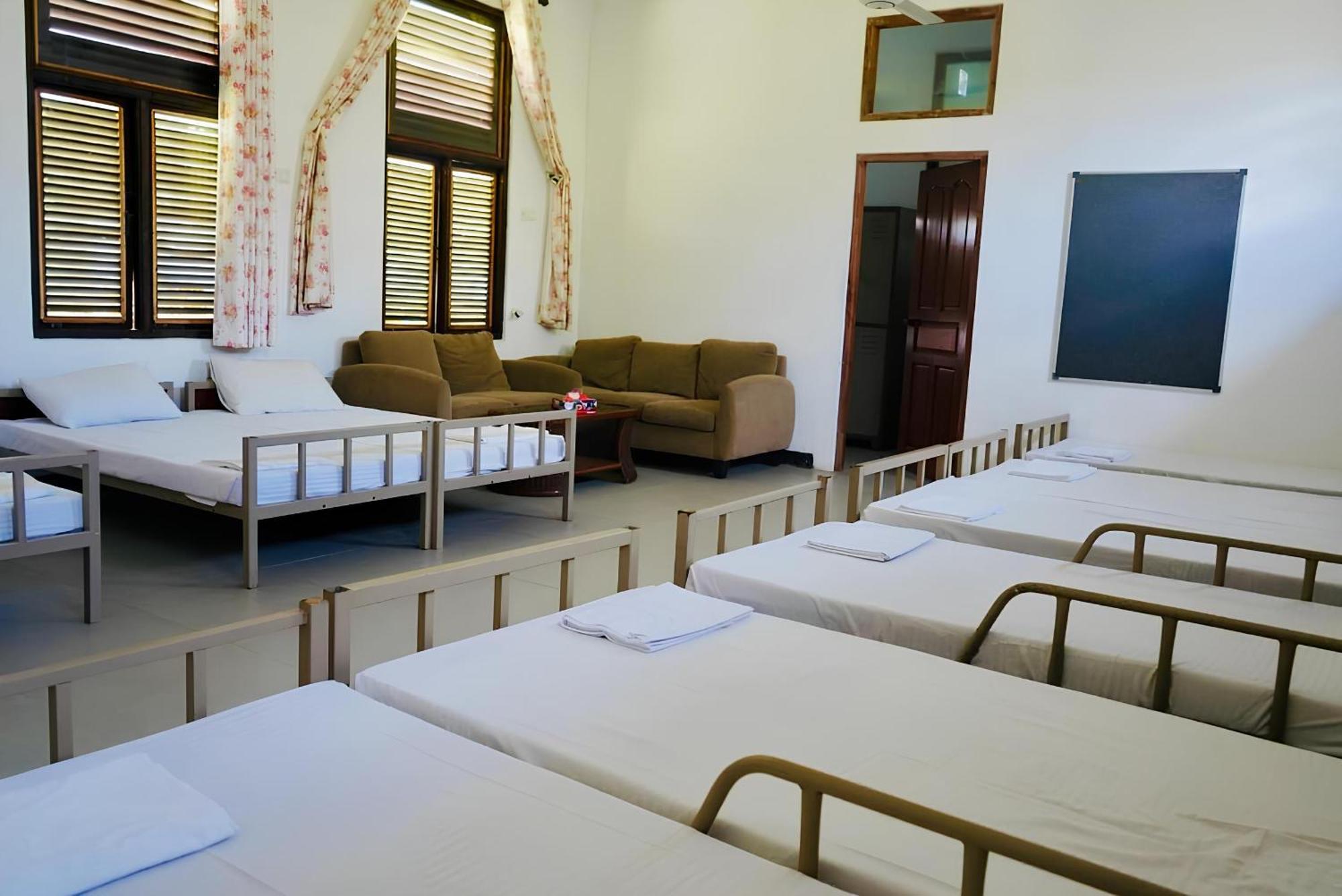 Amaluna Resorts Negombo Exterior photo